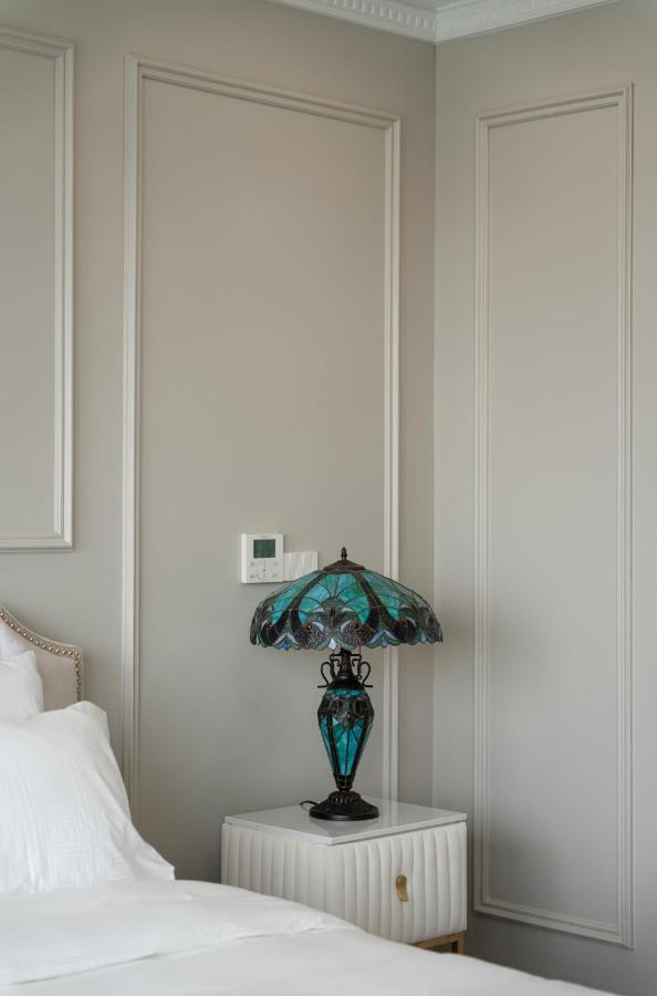 Luxe Paradise Suites Xuan Dieu Hanoi Exterior photo